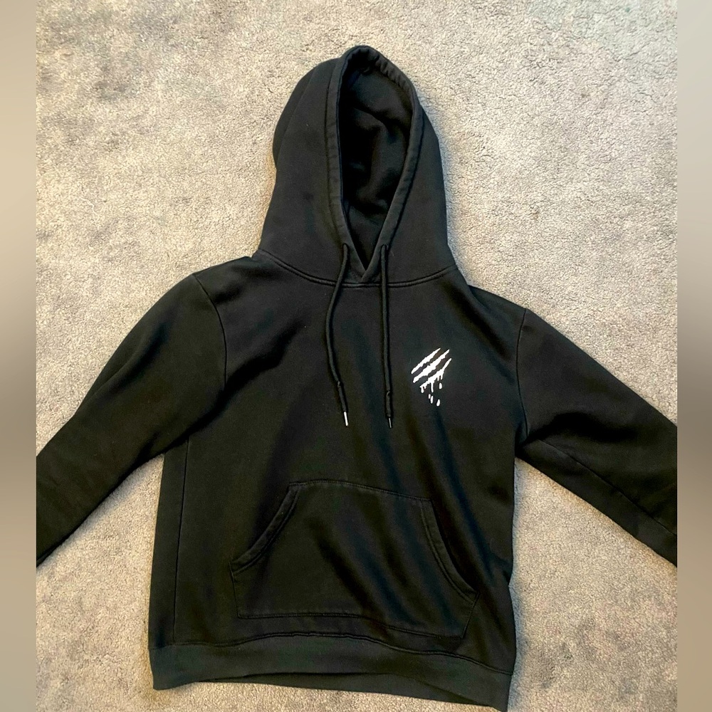 Urban Society Clawmark Hoodie - M